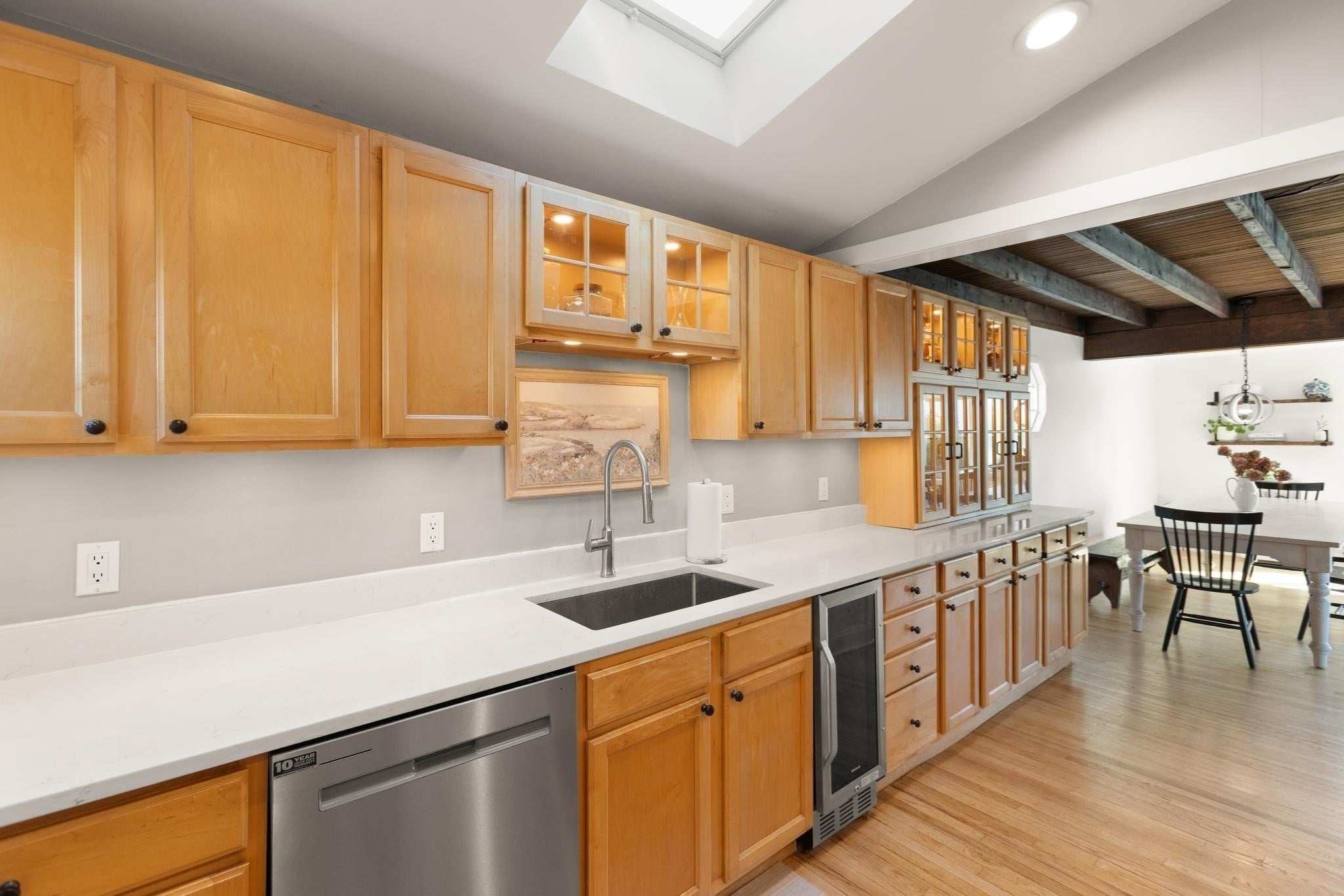 11 Marsh Ave, Beverly, MA Photo #17