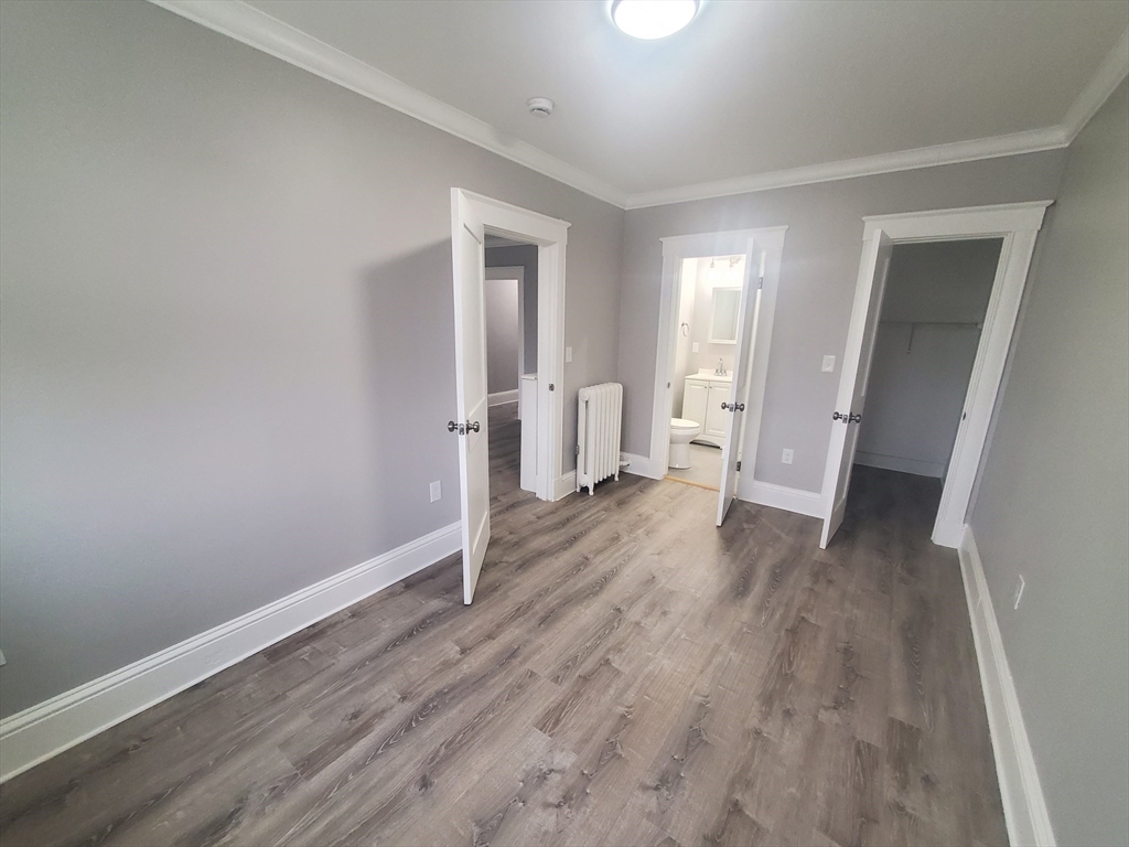 738 Washington Street 19