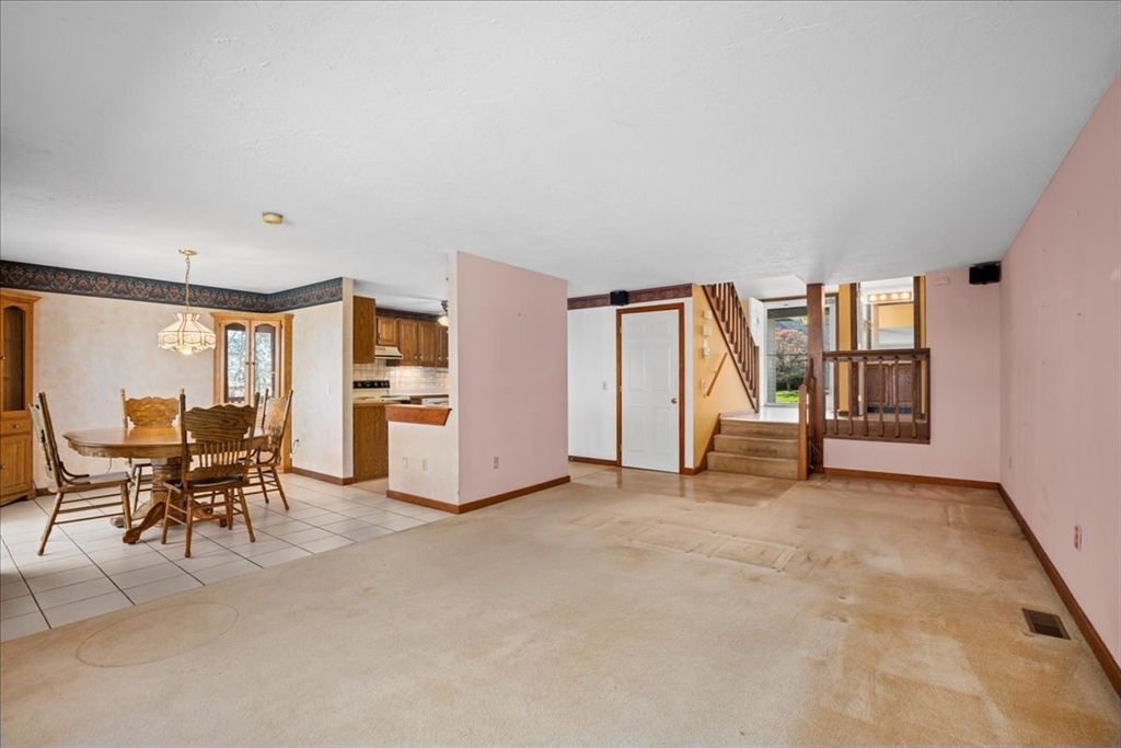 5 Victoria Dr 2