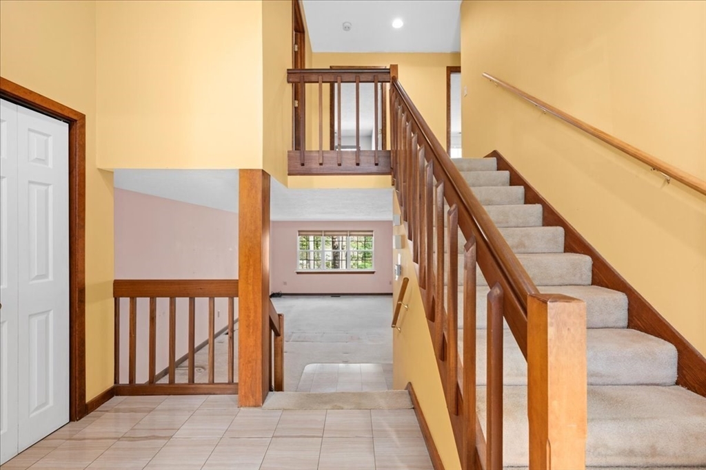5 Victoria Dr 2