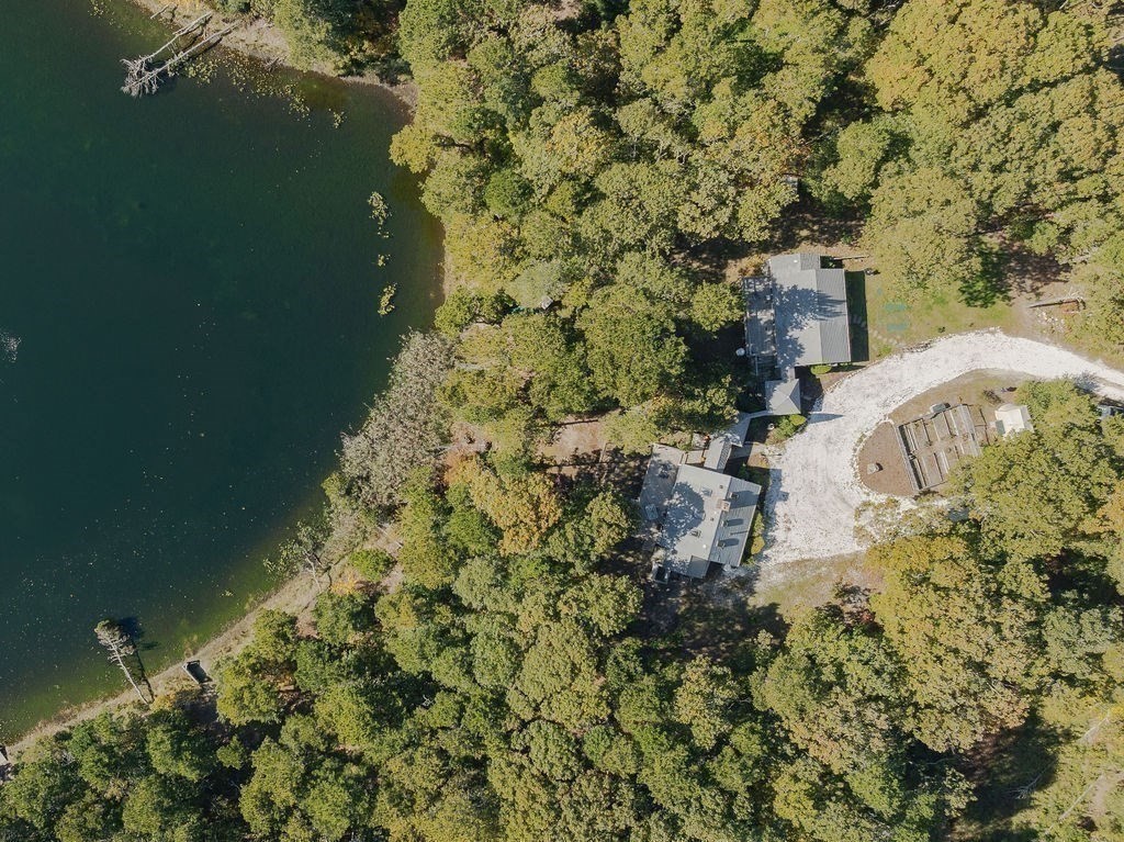 Eastham, Massachusetts 02642, United States, 5 Bedrooms Bedrooms, ,3 BathroomsBathrooms,Residential,Pending,37887