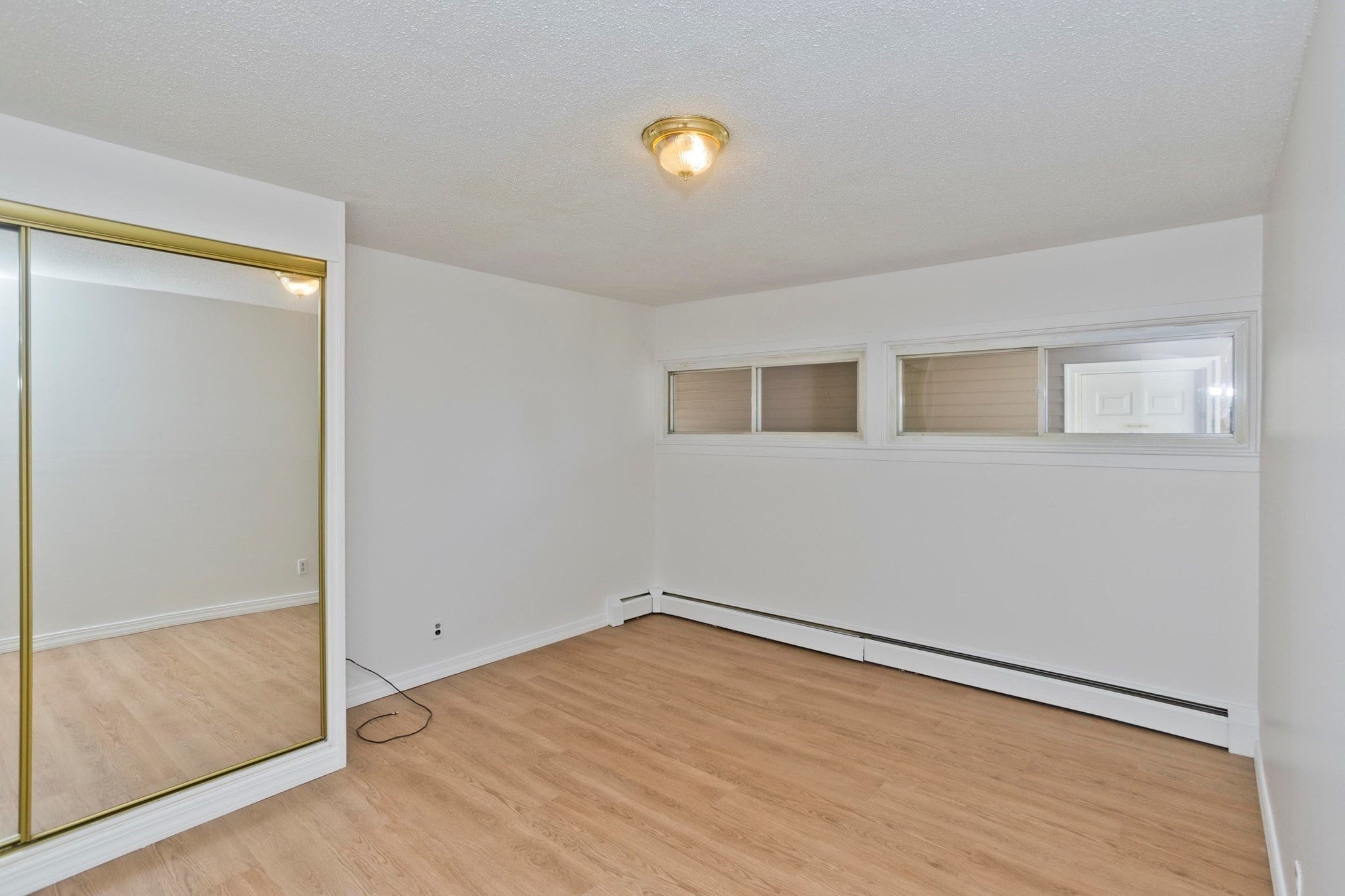 46 Meadowlark Ln #46, Chicopee, MA Photo #11
