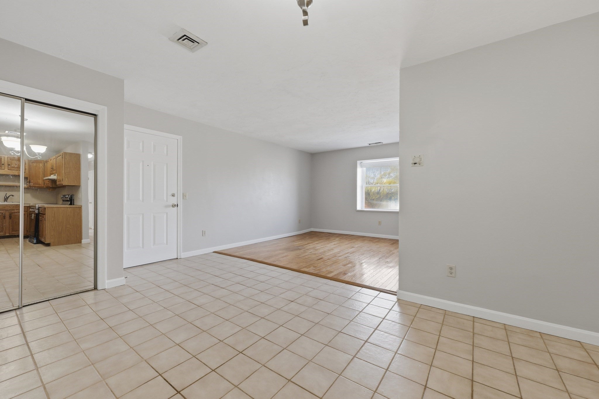 21 Middlesex Avenue #305, Worcester, MA, 21 Middlesex Avenue #305, Worcester, MA Photo #9