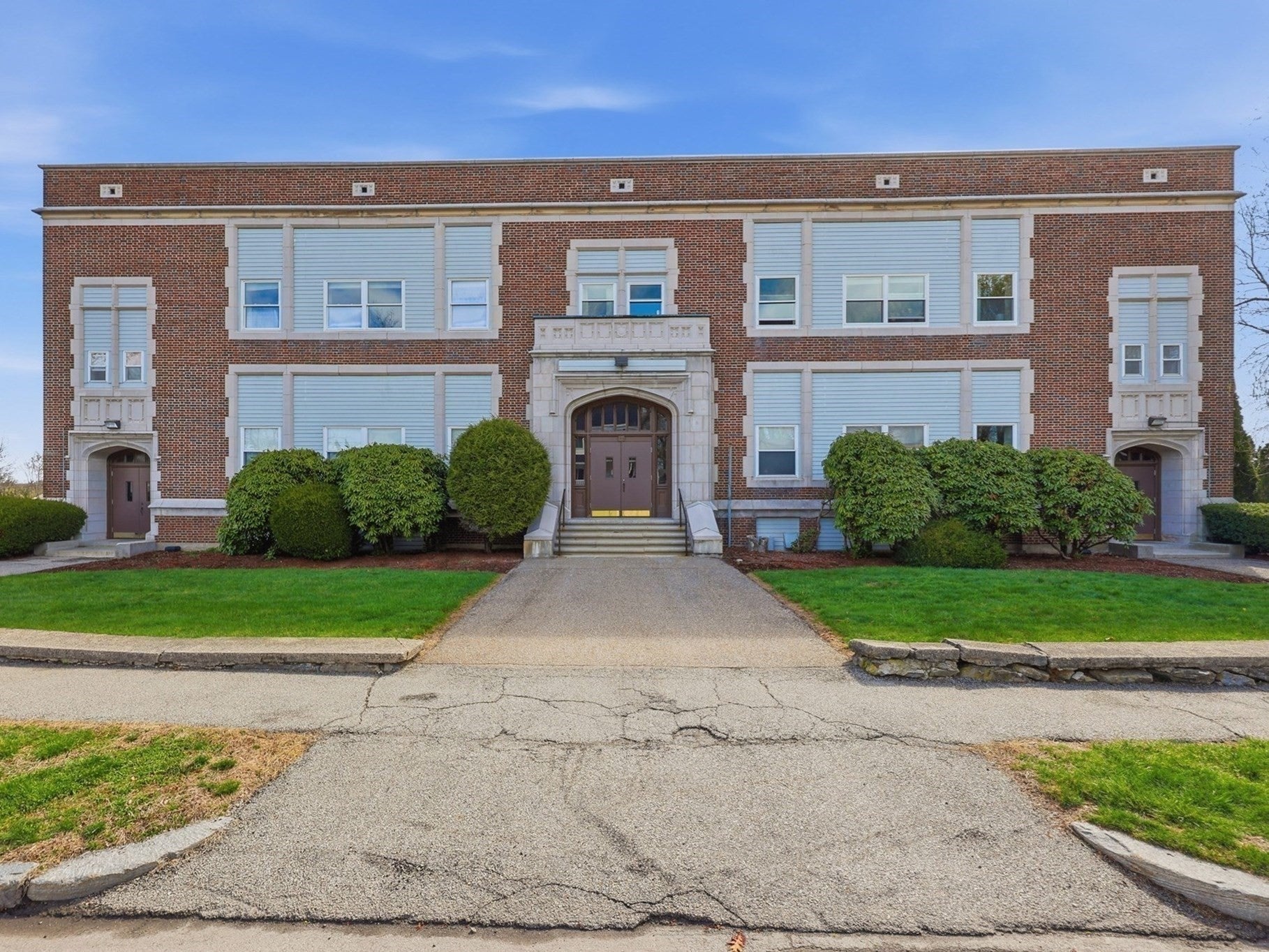21 Middlesex Avenue #305, Worcester, MA, 21 Middlesex Avenue #305, Worcester, MA Photo #1