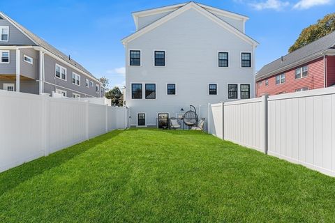 11 Lowell St B Arlington MA 02476