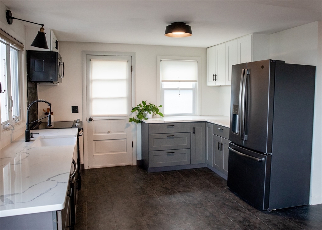 56 Little Nahant Road