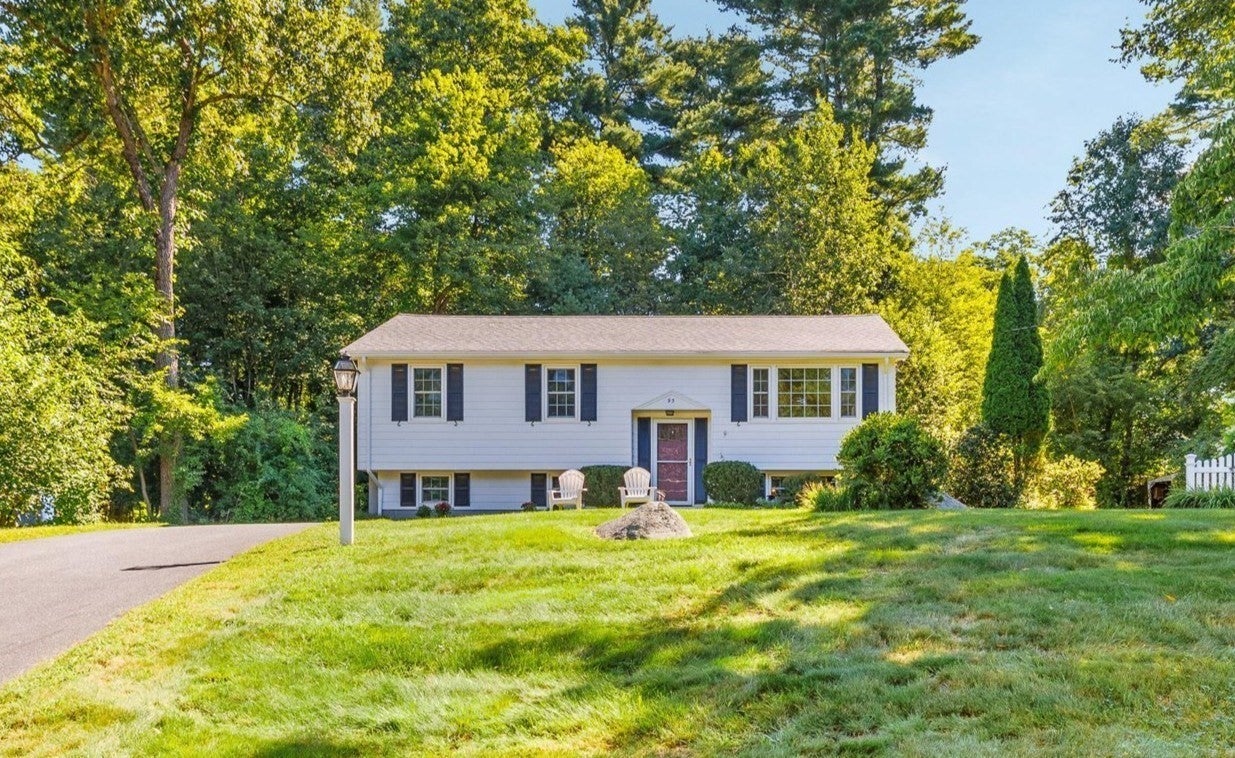 93 Jerrold St, Holliston, MA Photo #1