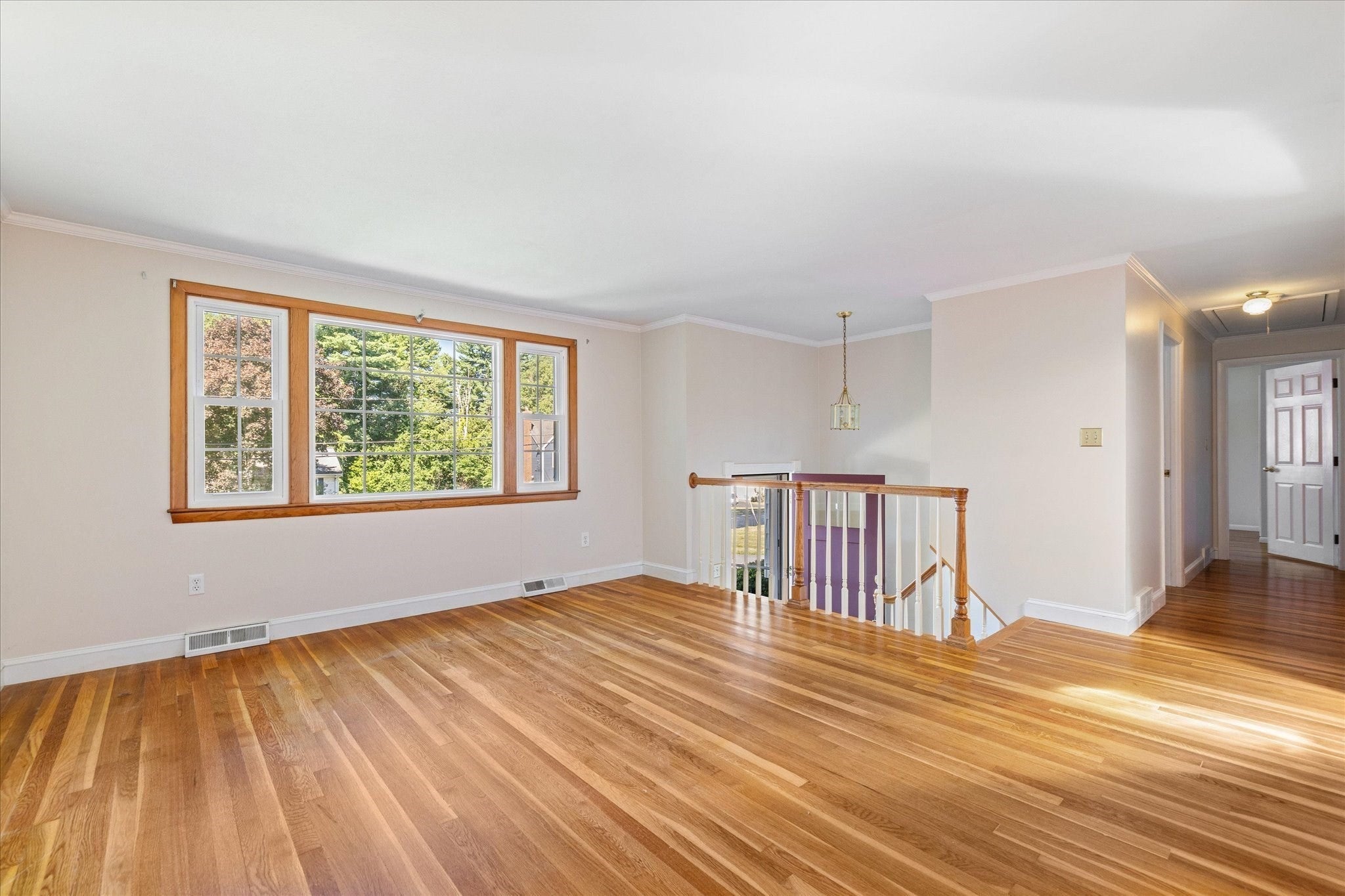 93 Jerrold St, Holliston, MA Photo #6