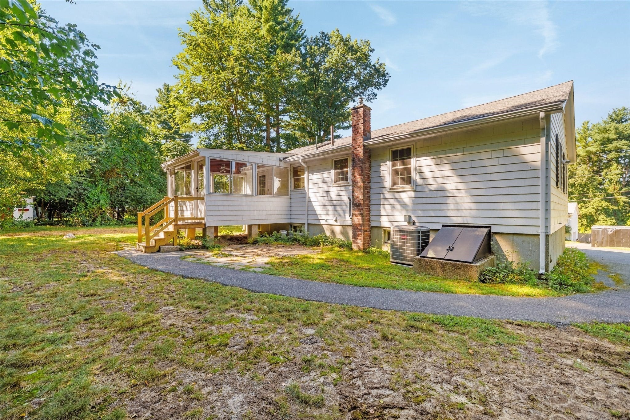 93 Jerrold St, Holliston, MA Photo #24