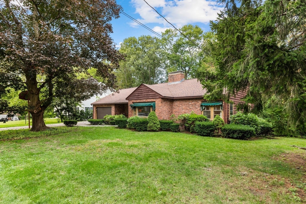19 Crescent Rd