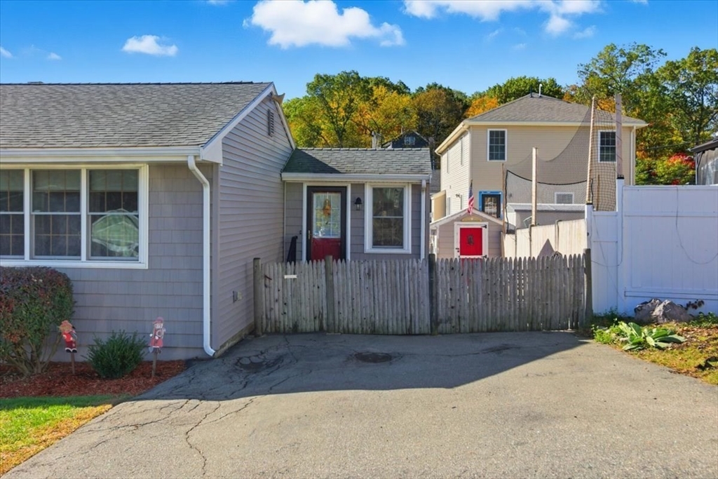 40 Grand View Avenue