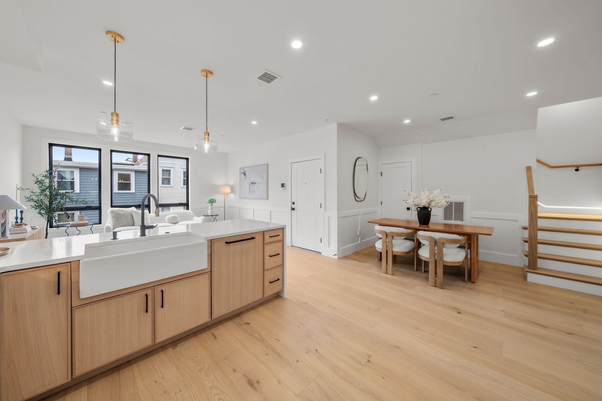 136 West 8th 3