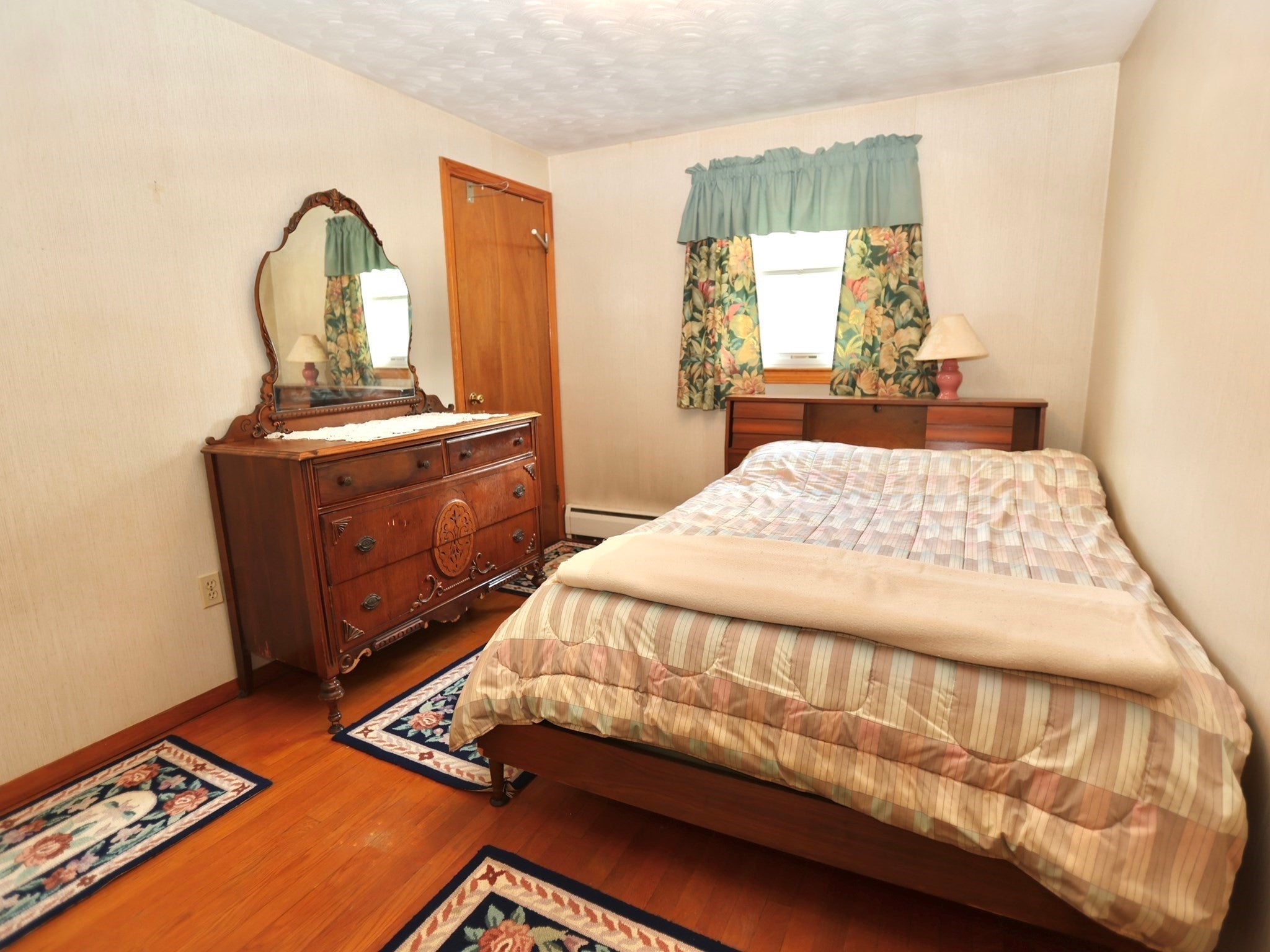 36 Revere St, Worcester, MA Photo #9