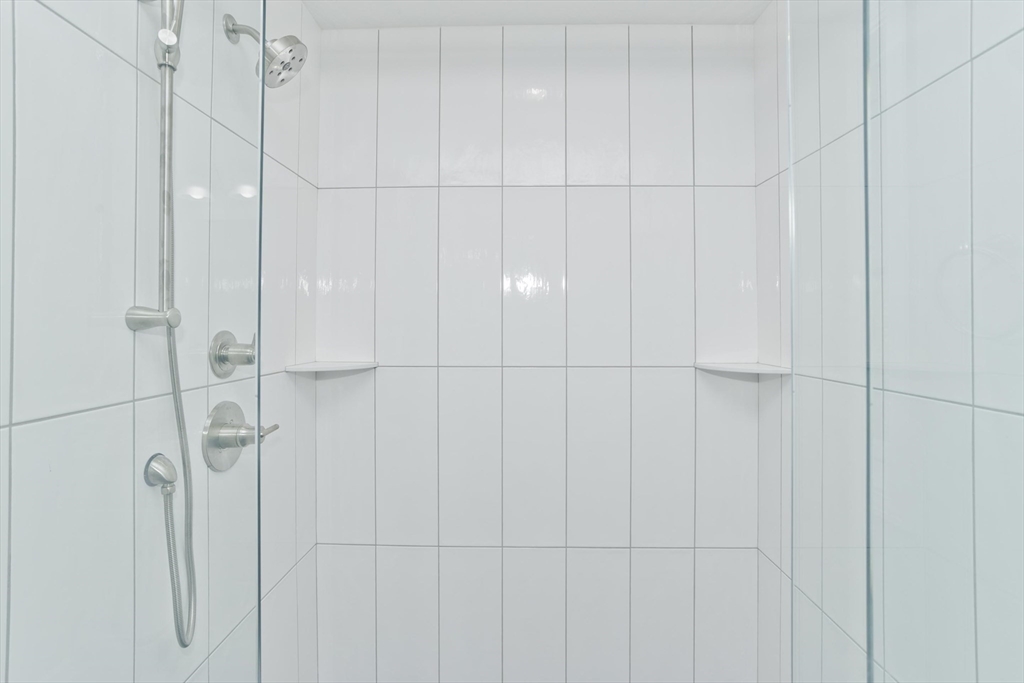 Ludlow, Massachusetts 01056, United States, 4 Bedrooms Bedrooms, ,3 BathroomsBathrooms,Residential,Active,240155