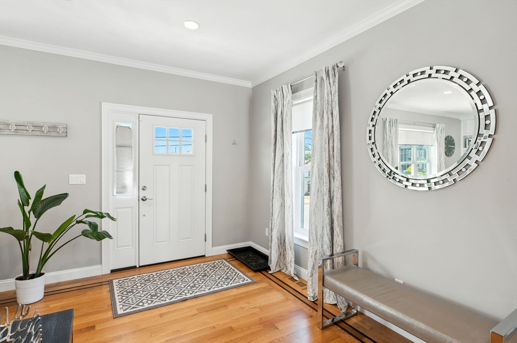 706 Main St A