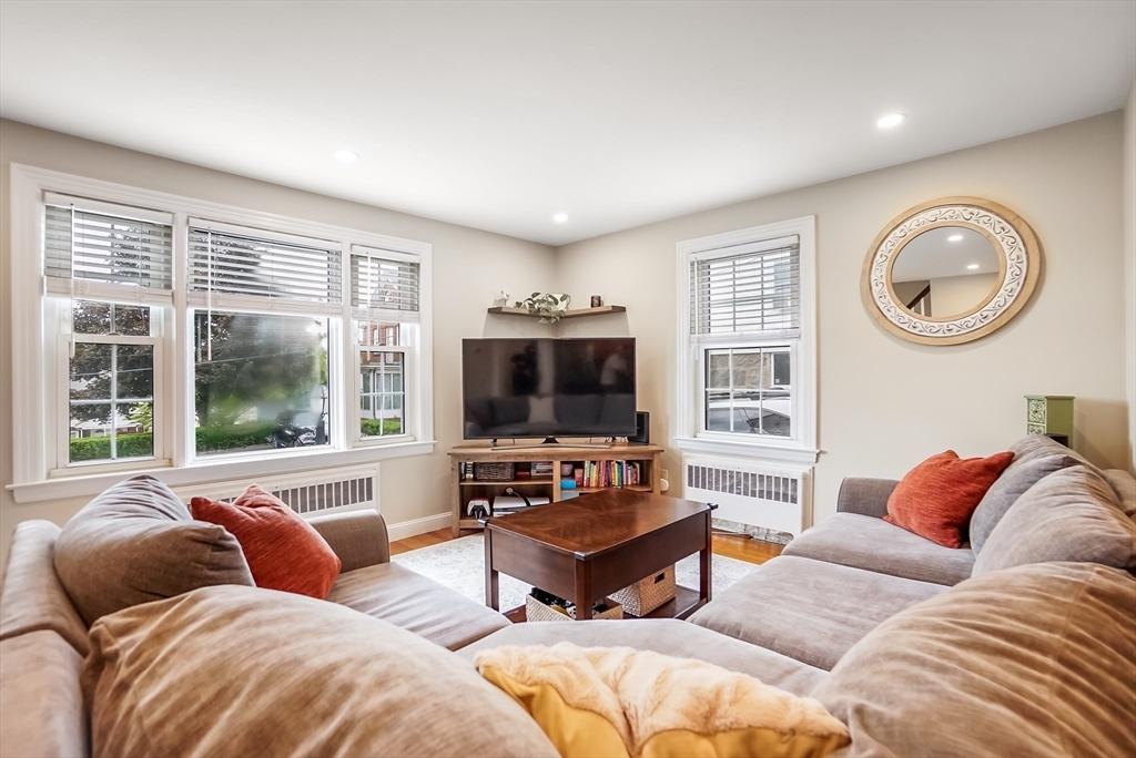 56 Loring St