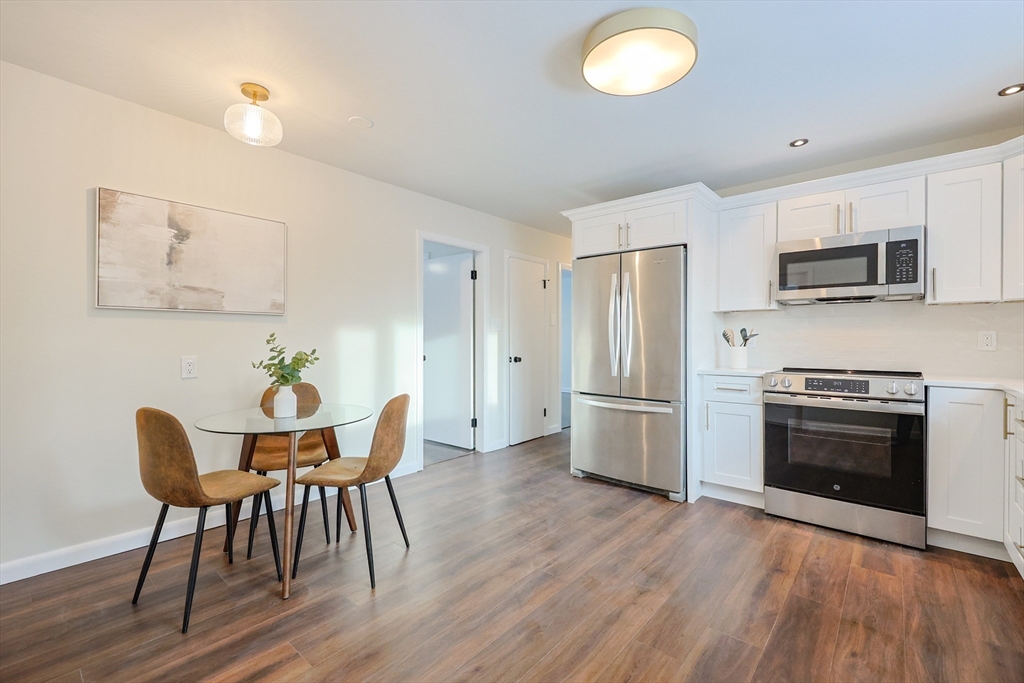 86 Old Sturbridge Rd