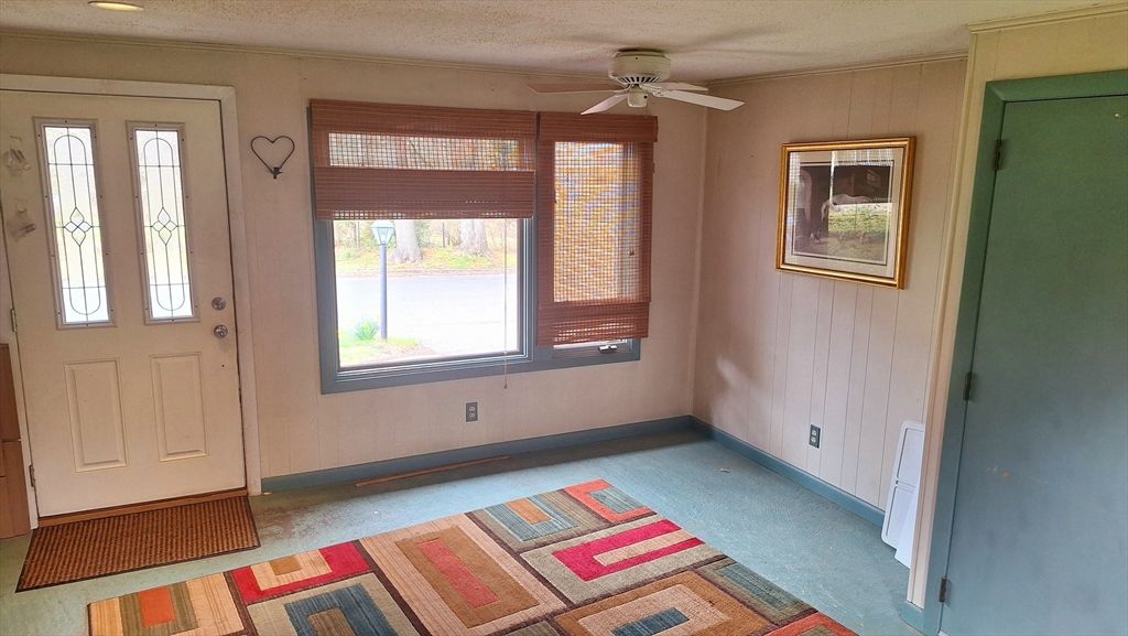 Photo of 115 Senator St, Springfield, MA 01129 (MLS # 73503125)