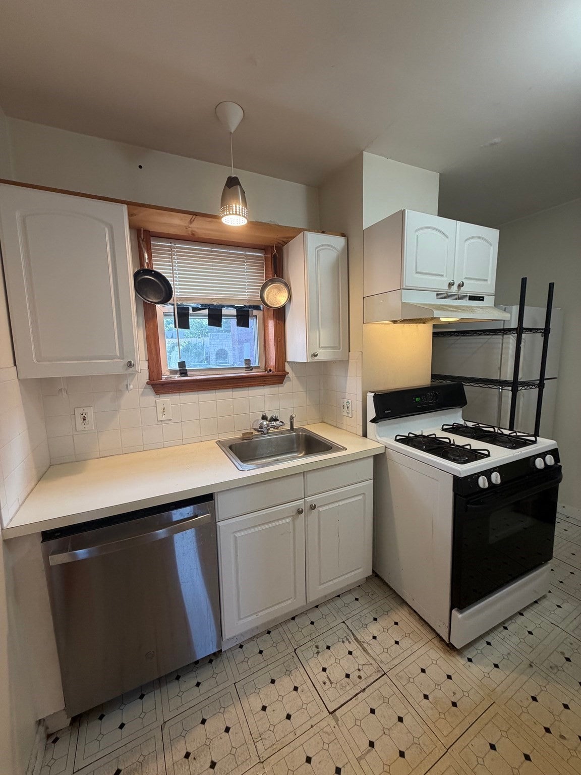 68 Gore St #3, Cambridge, MA Photo #3
