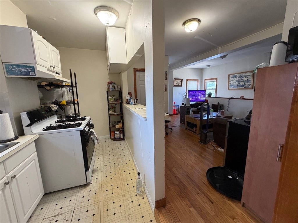 68 Gore St #3, Cambridge, MA, 68 Gore St #3, Cambridge, MA Photo #4