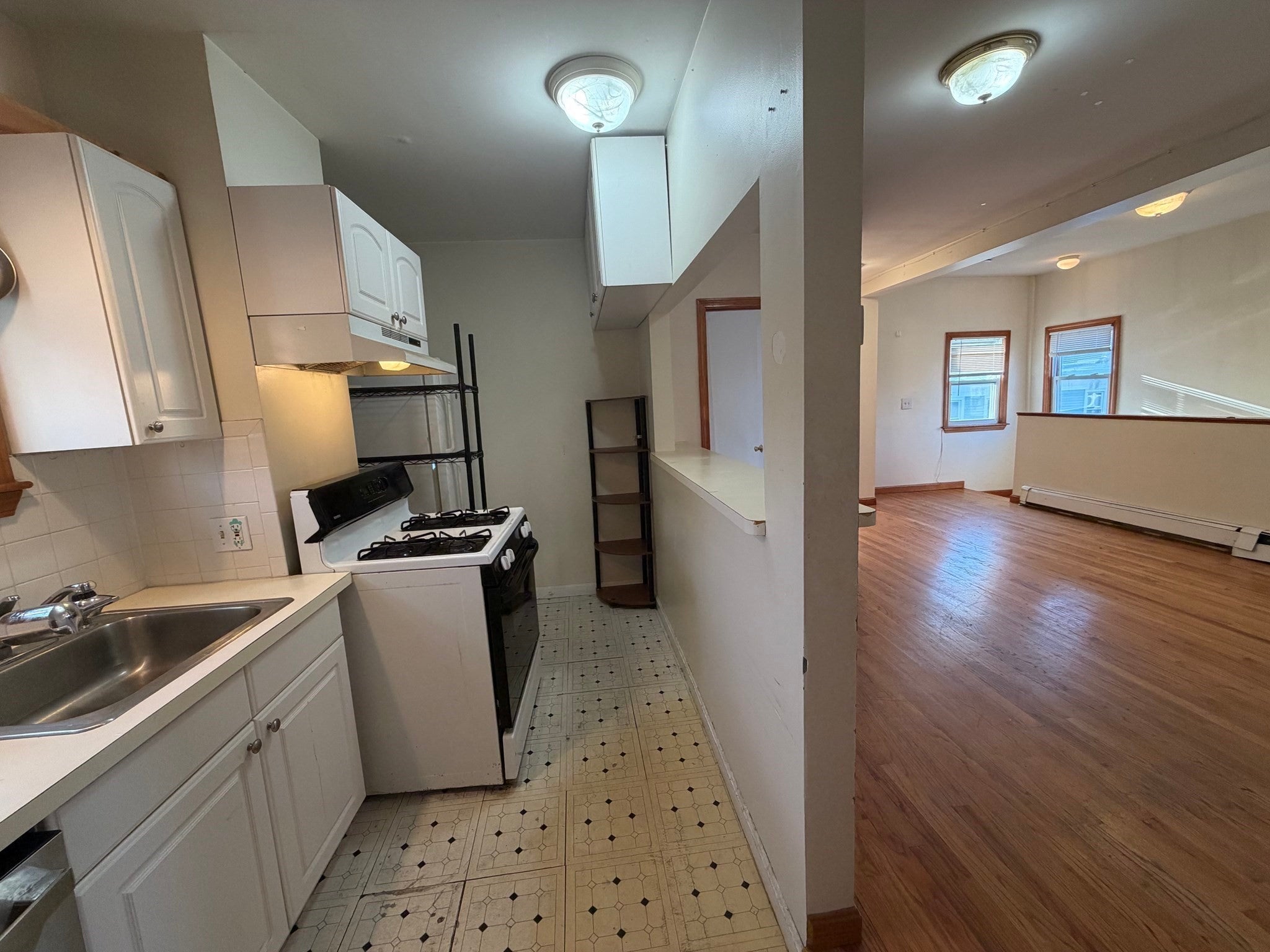 68 Gore St #3, Cambridge, MA Photo #4