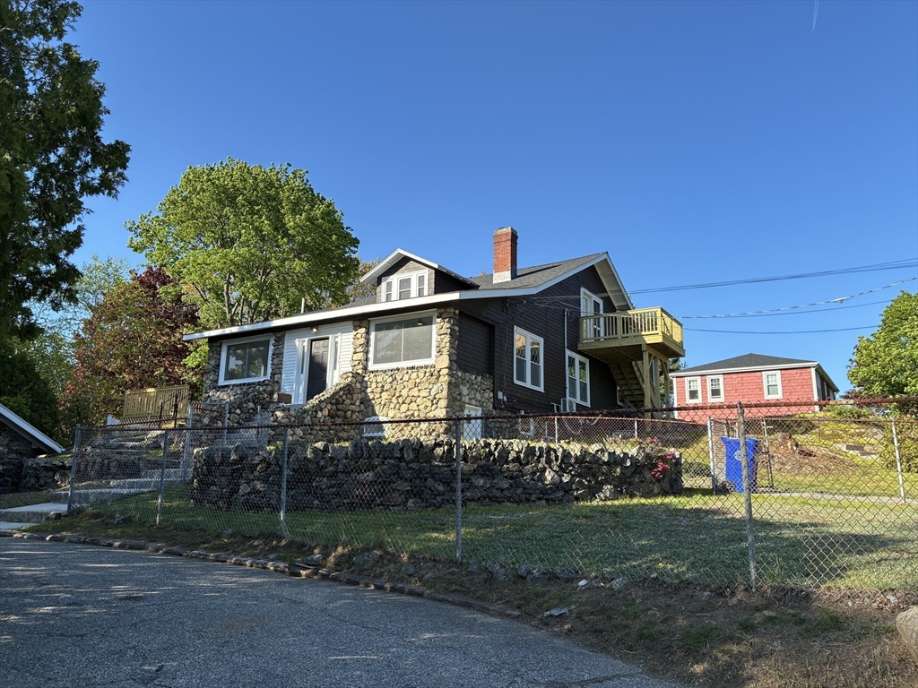 Photo of 93 Crescent Hill Ave, Arlington, MA