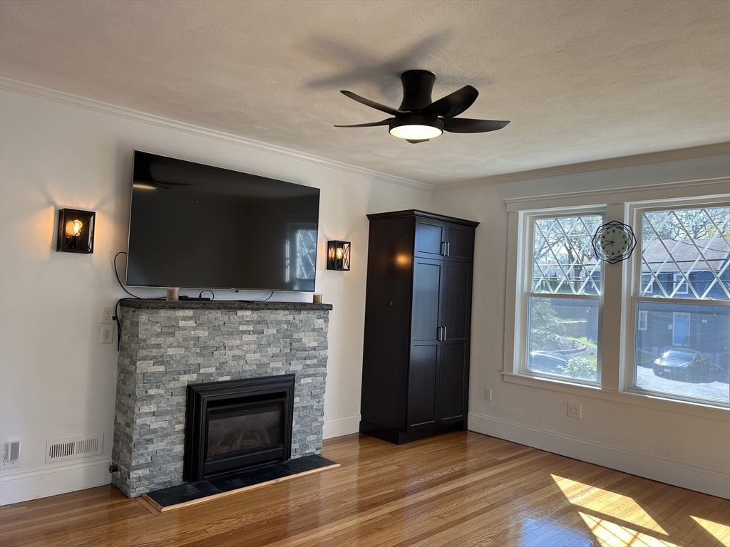 93 Crescent Hill Ave, Arlington, MA Photo #2