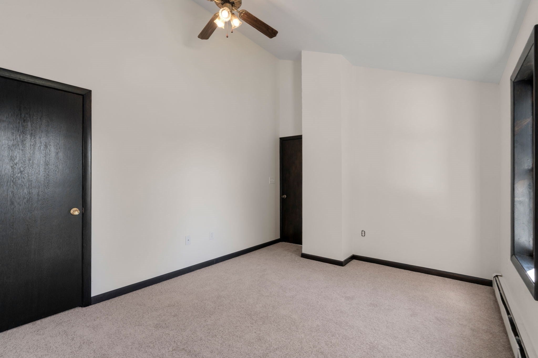61 Pelham Rd, Amherst, MA Photo #12
