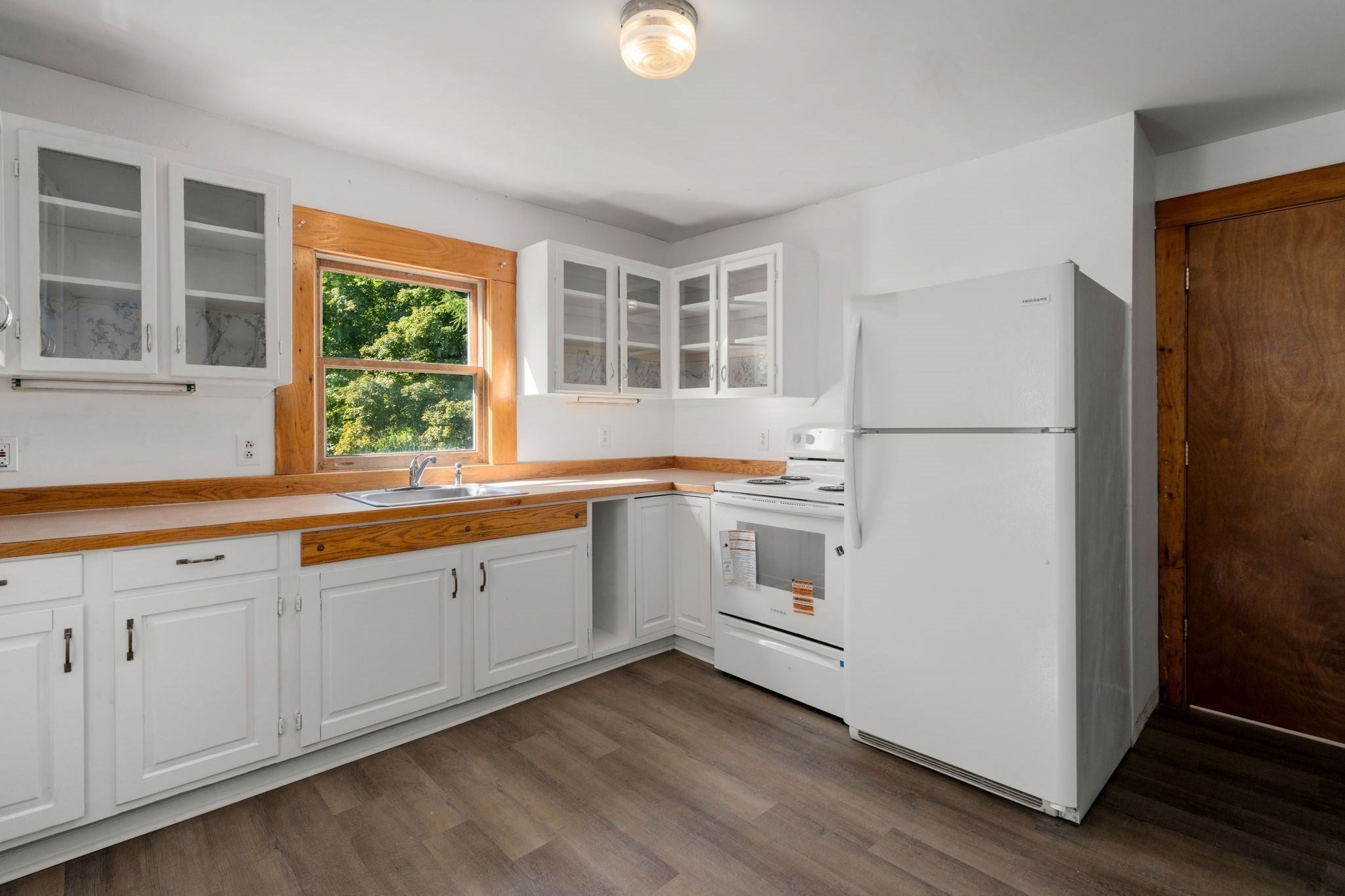 61 Pelham Rd, Amherst, MA Photo #22