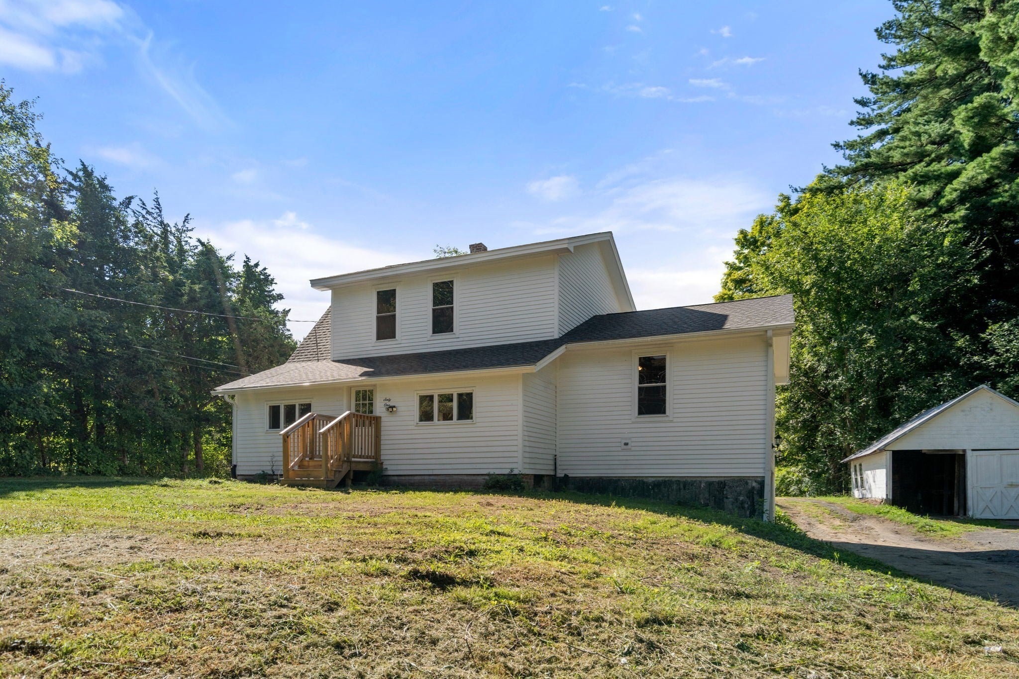 61 Pelham Rd, Amherst, MA Photo #26