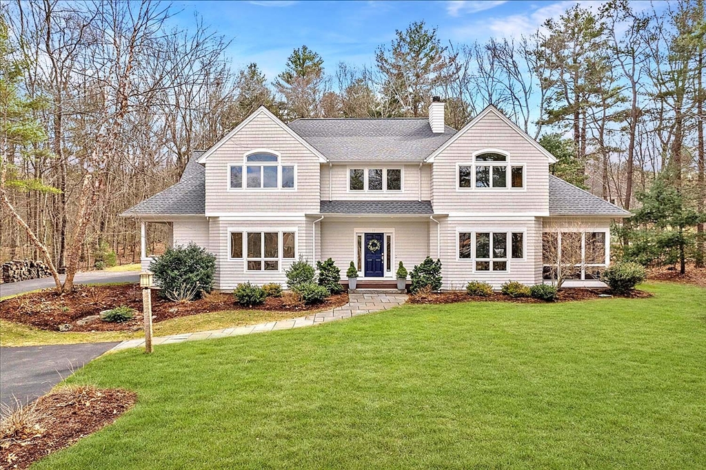 Natick, Massachusetts 01760, United States, 5 Bedrooms Bedrooms, ,4 BathroomsBathrooms,Residential,Active,97526