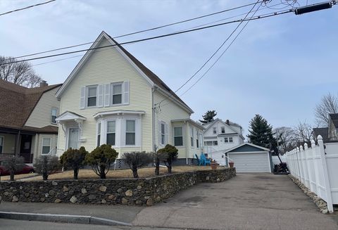 73 Lowell St Brockton MA 02301