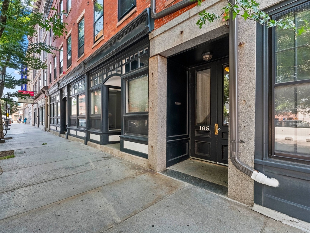 157-165 Winnisimmet St 3C