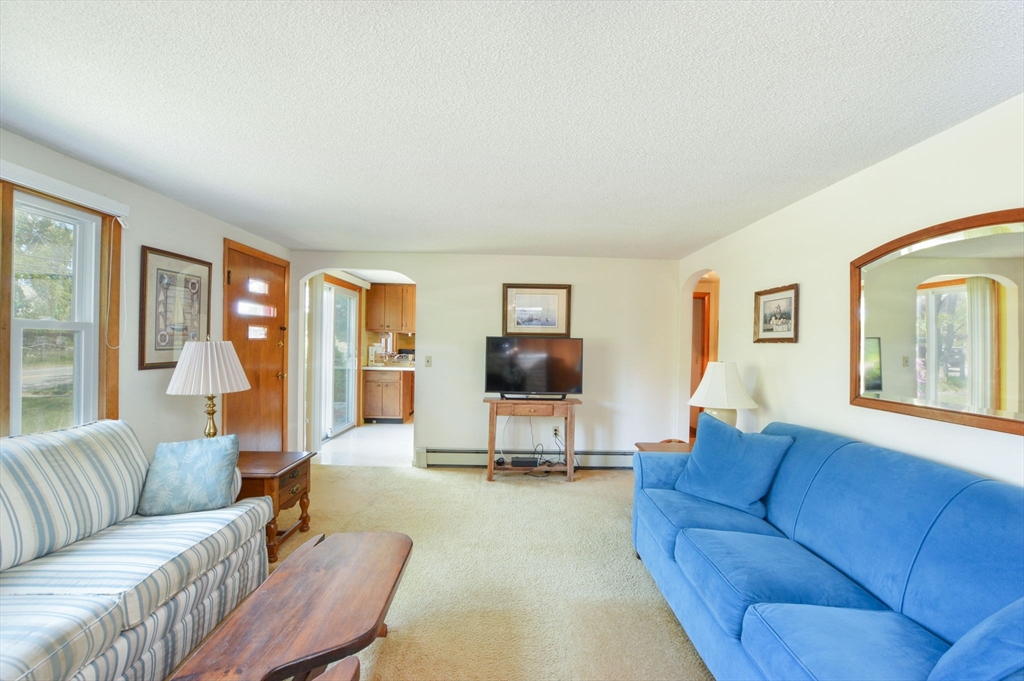 873 E Falmouth Hwy
