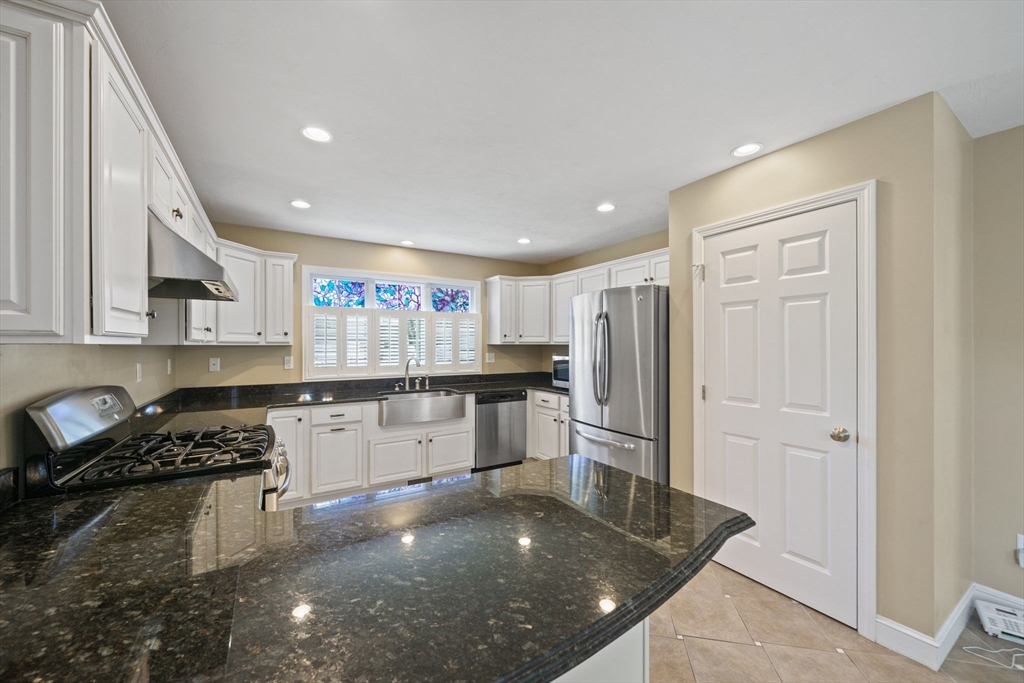 615 Front St, Weymouth, MA Photo #6