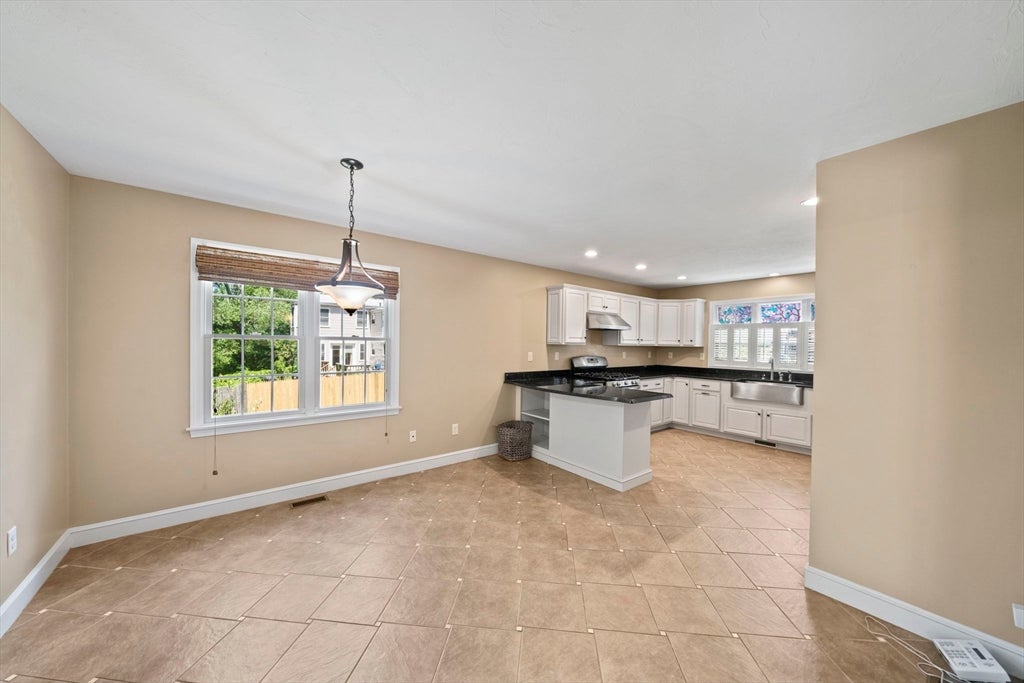 615 Front St, Weymouth, MA Photo #4