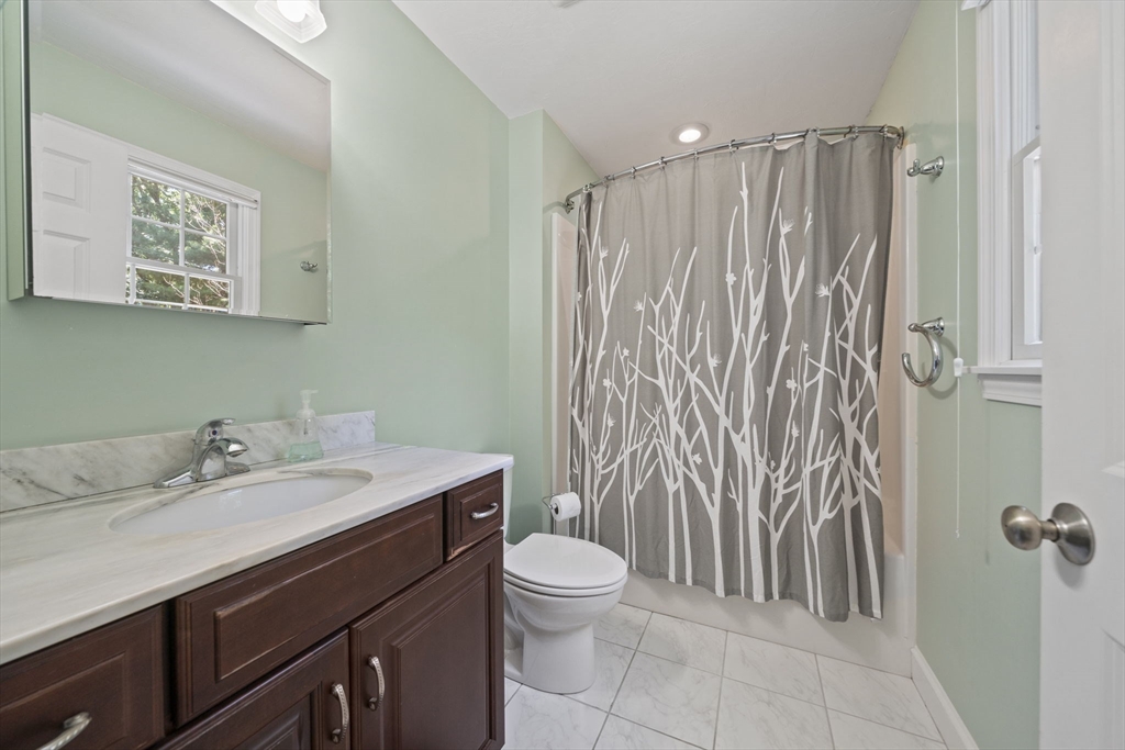 615 Front St, Weymouth, MA Photo #21