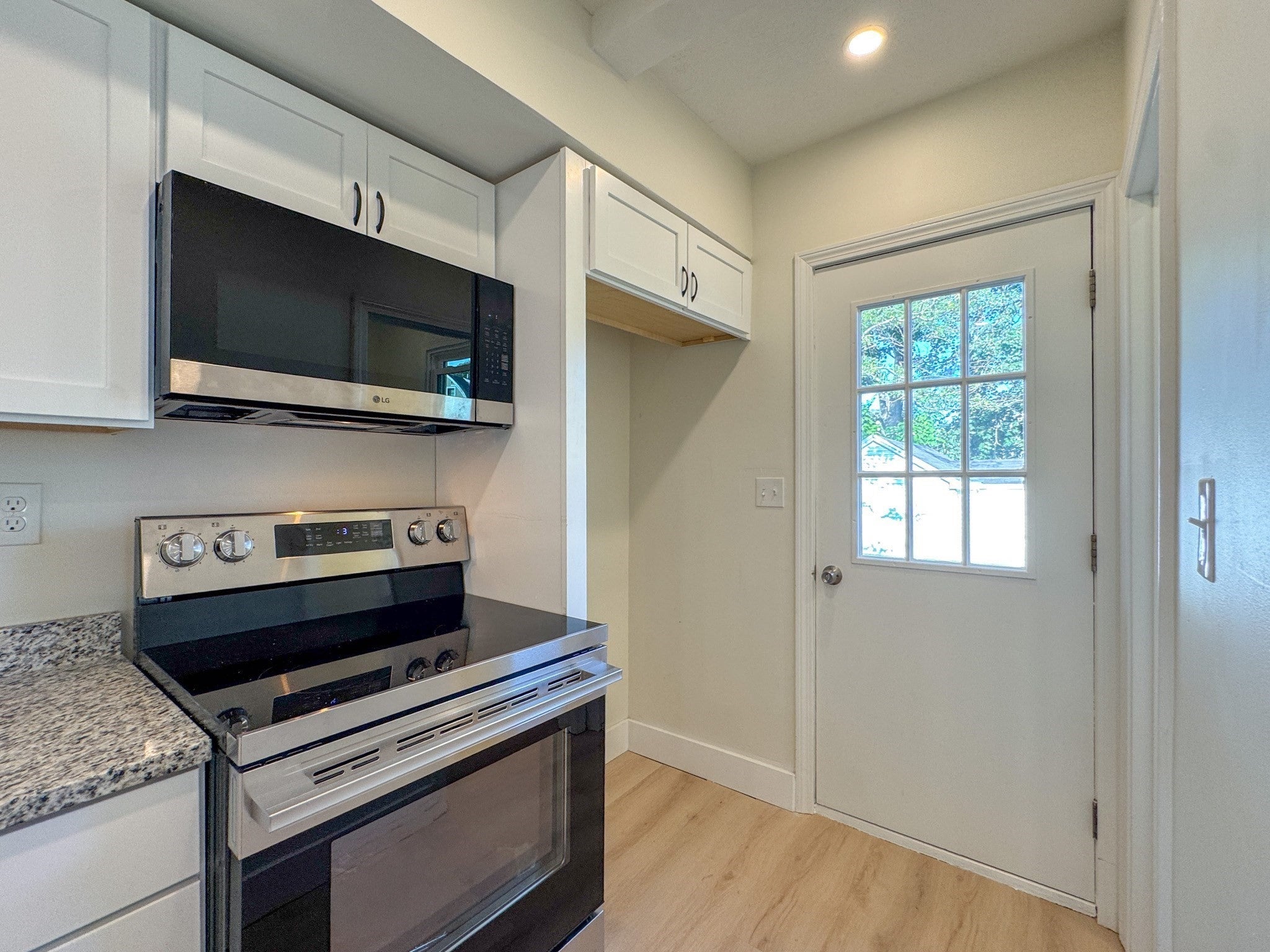 53 Stewart St, Quincy, MA Photo #17