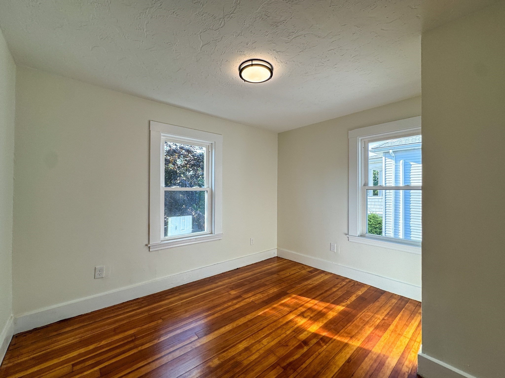53 Stewart St, Quincy, MA Photo #31