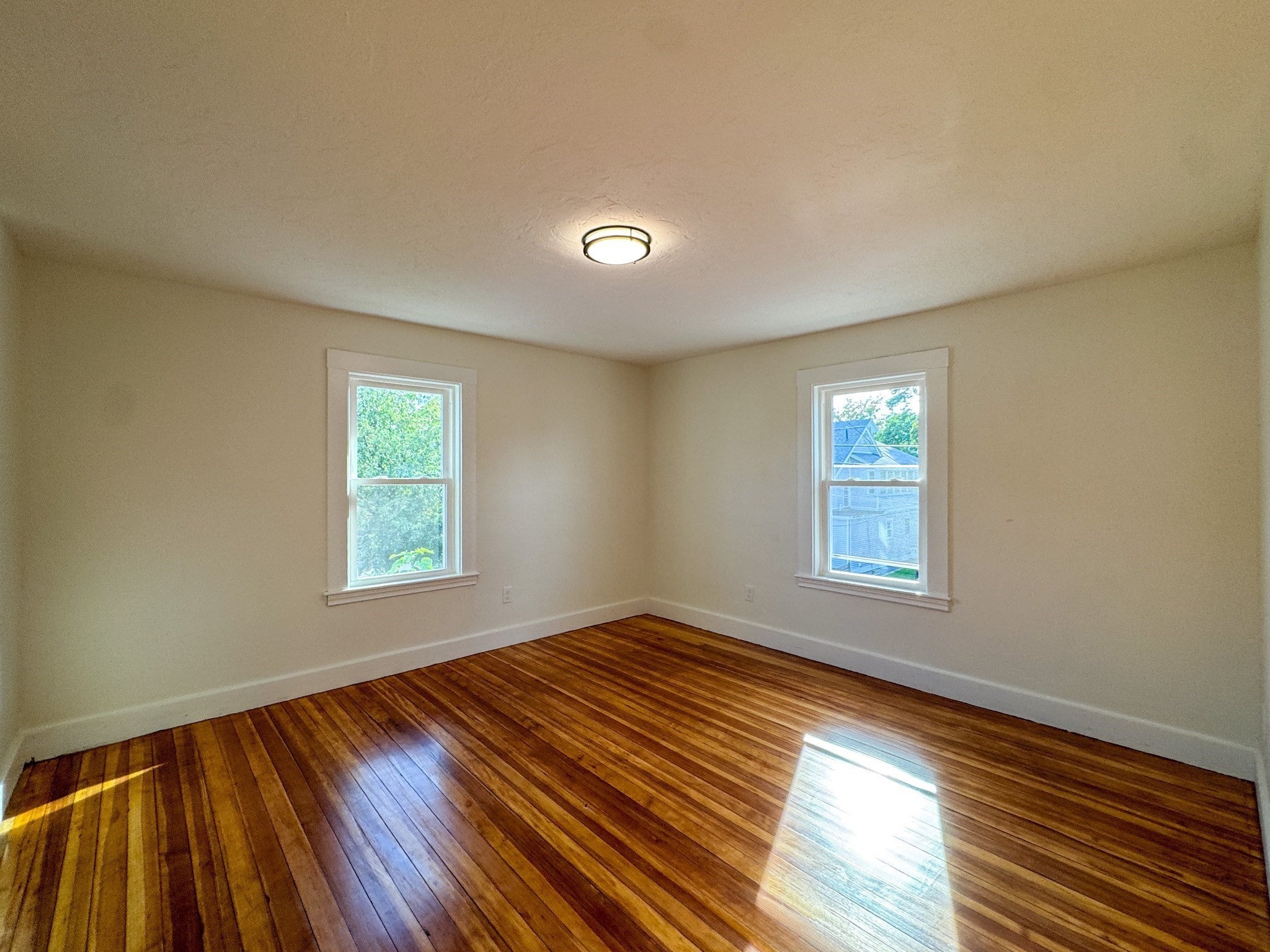 53 Stewart St, Quincy, MA Photo #33