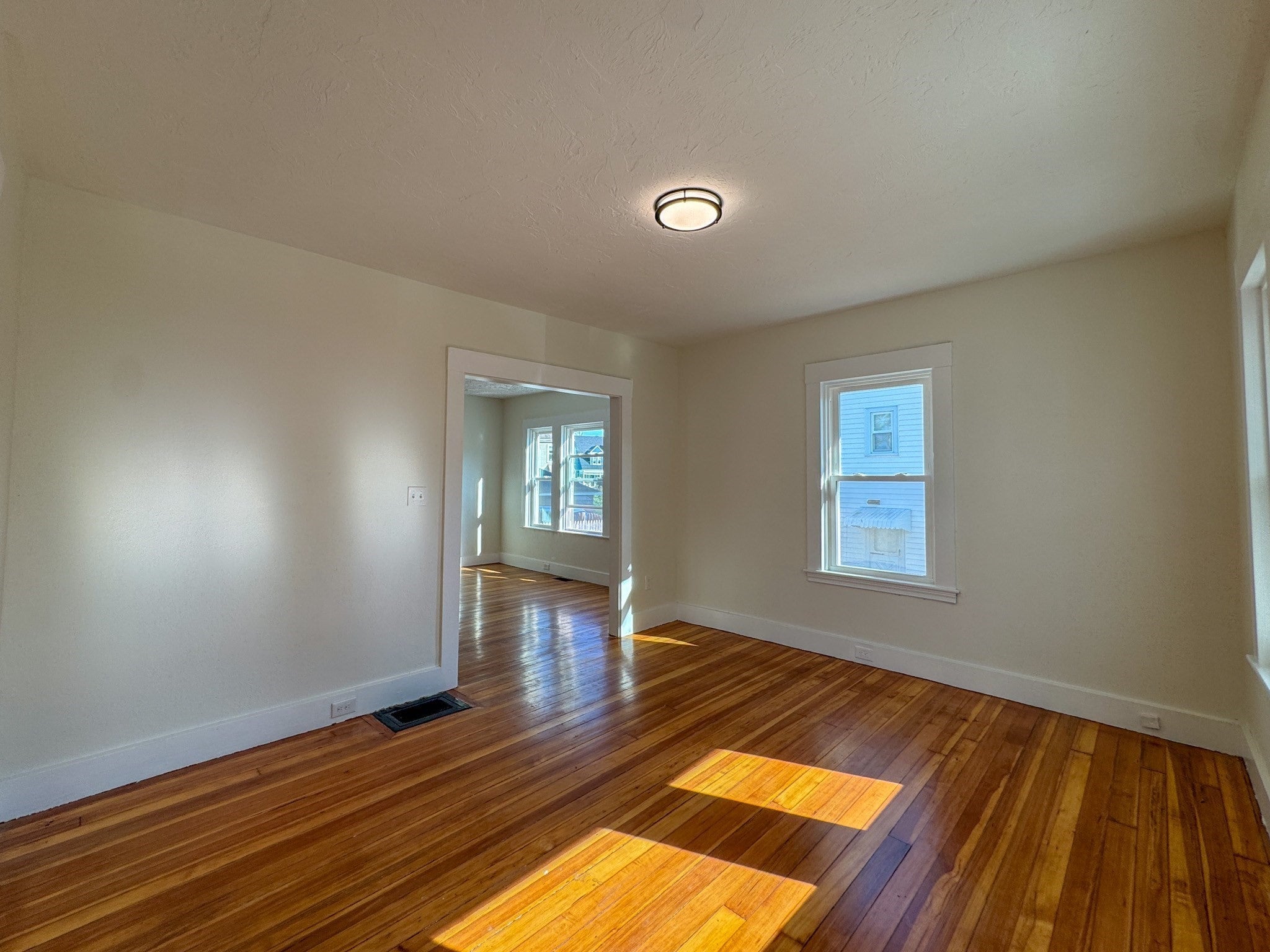 53 Stewart St, Quincy, MA Photo #20