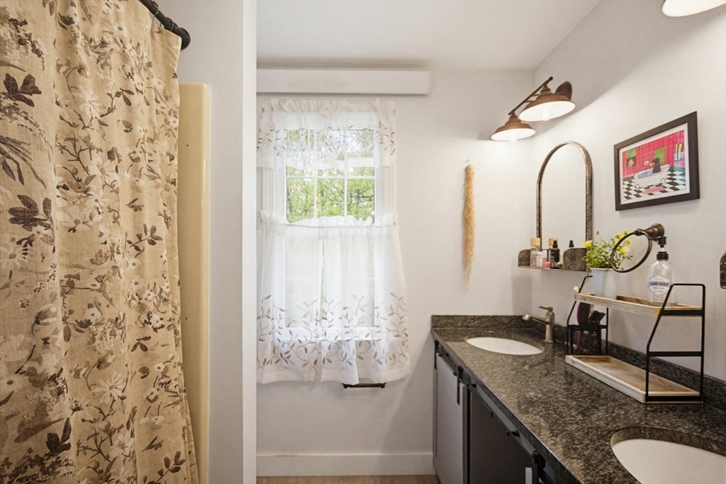 736 Mount Hope St #4, North Attleboro, MA Photo #15