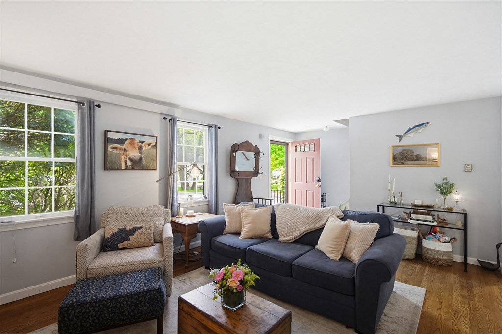 736 Mount Hope St #4, North Attleboro, MA Photo #5