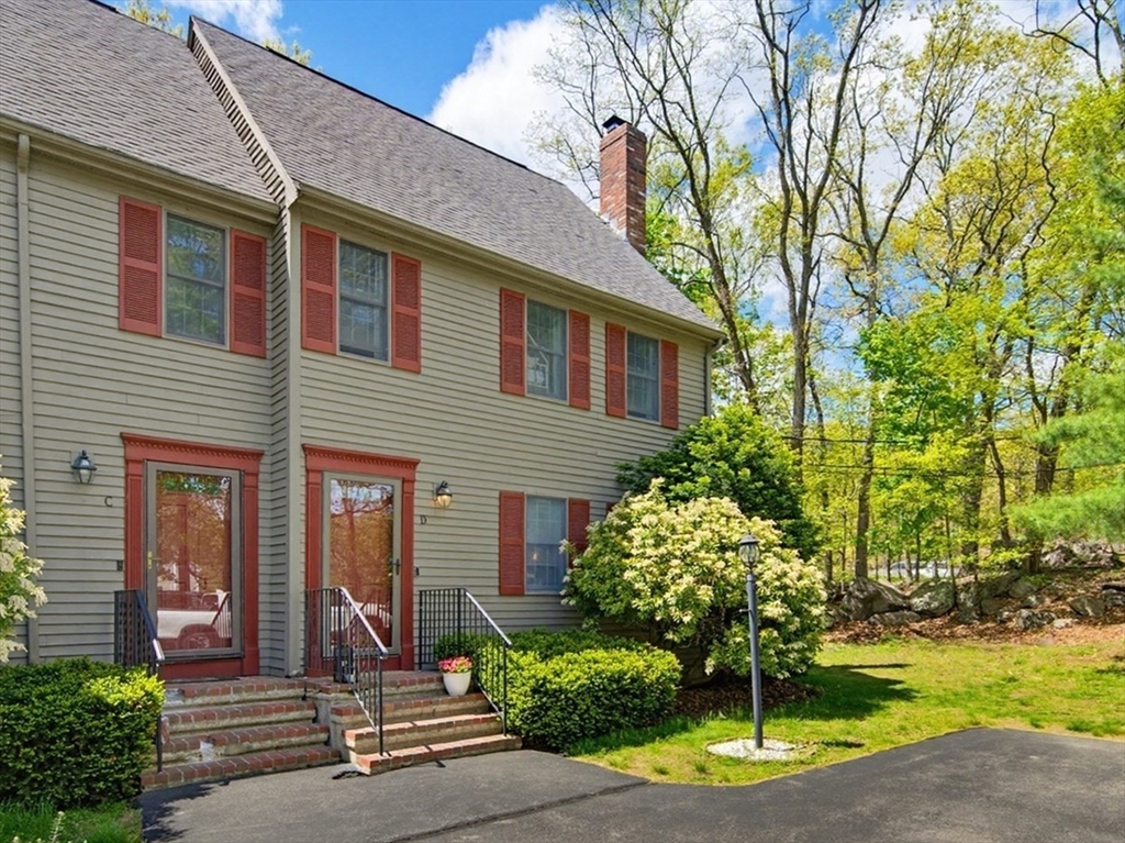 736 Mount Hope St #4, North Attleboro, MA Photo #1