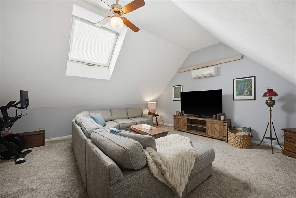 736 Mount Hope St #4, North Attleboro, MA Photo #18