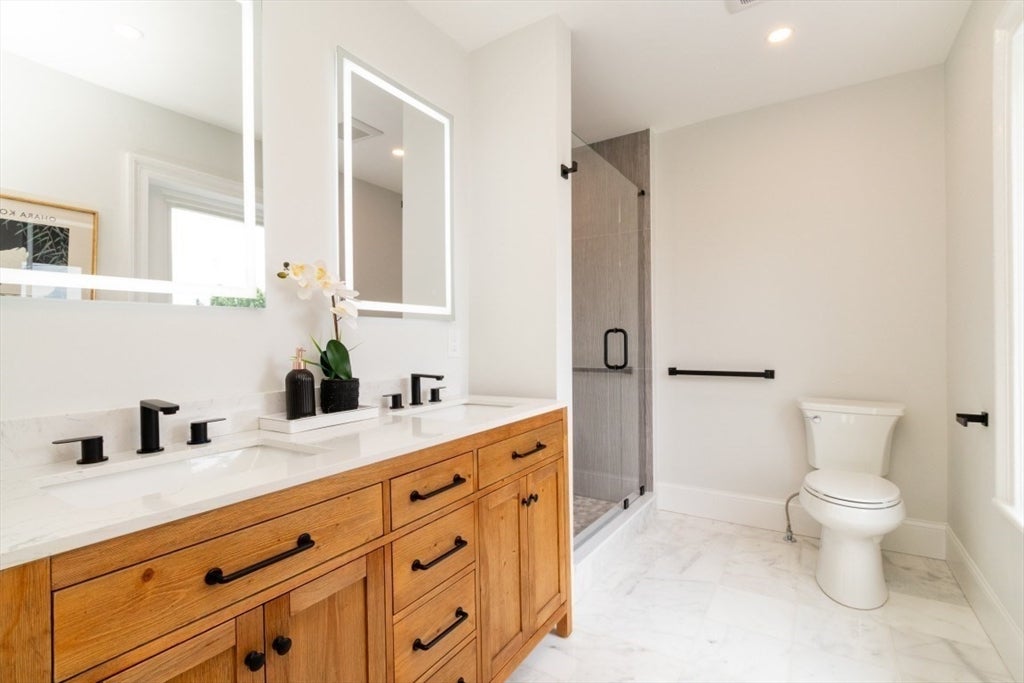 22 Bellevue St #1, Boston, MA Photo #19