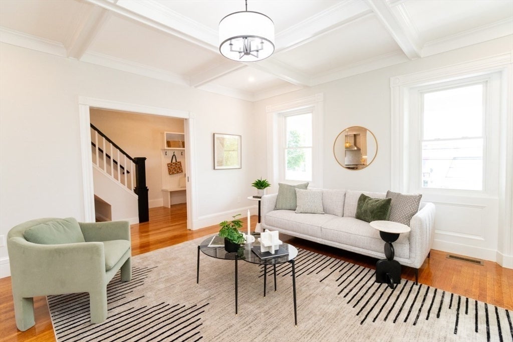 22 Bellevue St #1, Boston, MA Photo #16