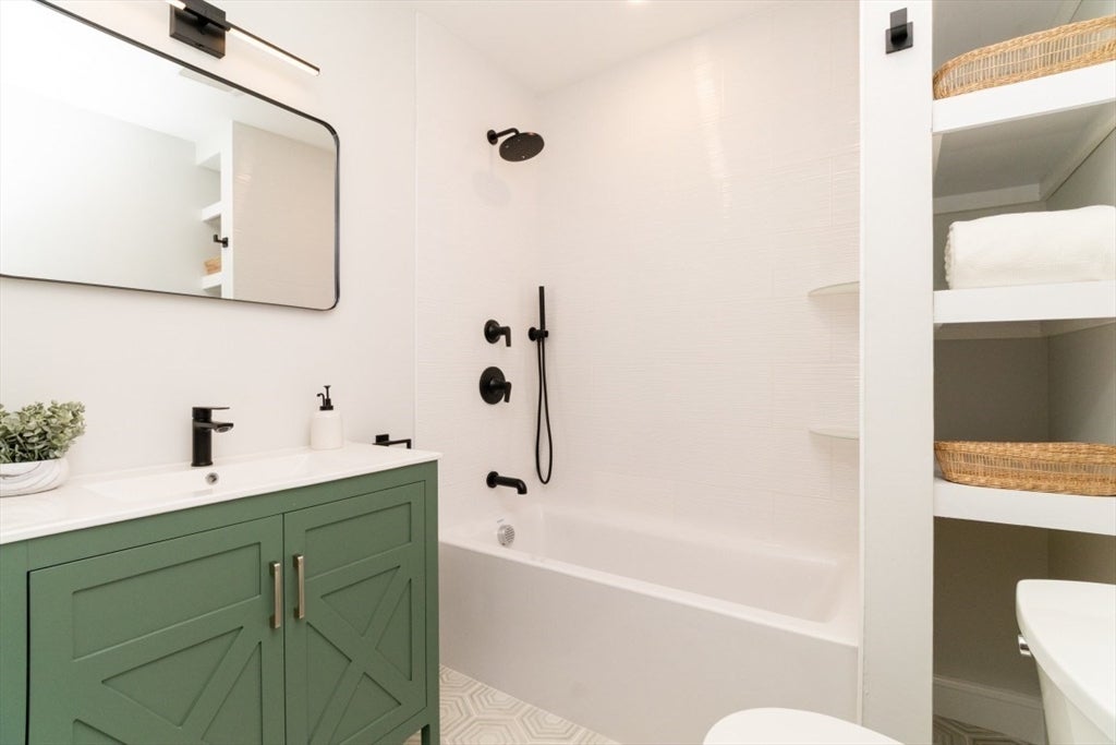 22 Bellevue St #1, Boston, MA Photo #18