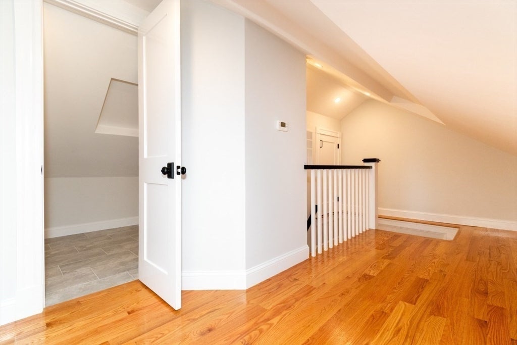 22 Bellevue St #1, Boston, MA Photo #29