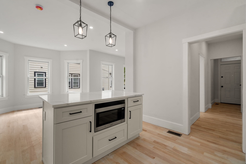 32 Manning St #1, Medford, MA, 32 Manning St #1, Medford, MA Photo #6